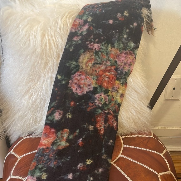Epice scarf - Picture 1 of 7